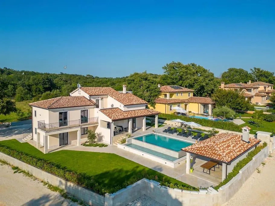 Villa Fiera By Istrialux Svetvincenat