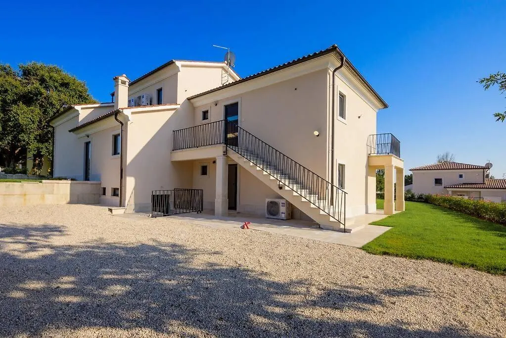 Villa Fiera By Istrialux Svetvincenat
